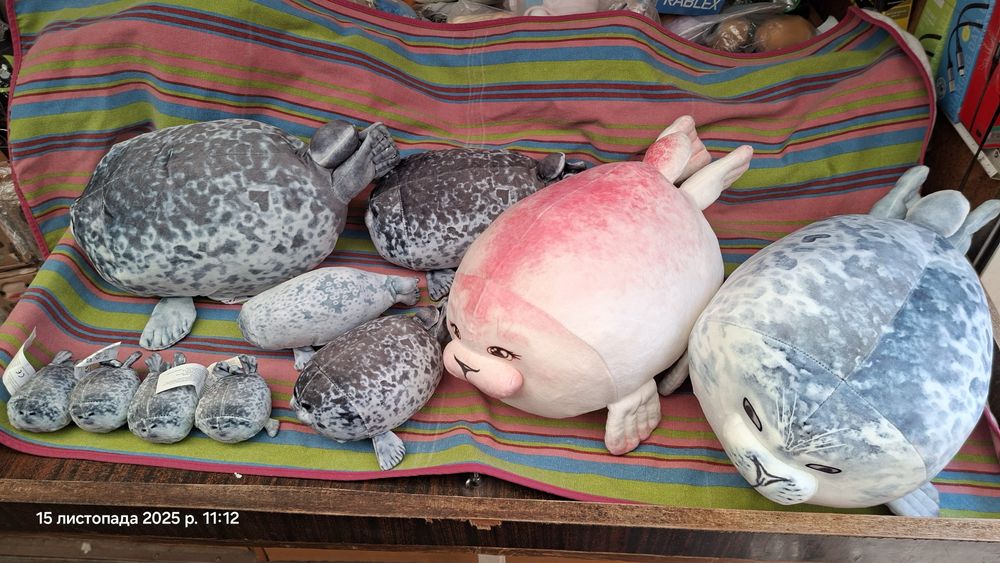 Тюлень 20 30 40 см і 4 тюленята