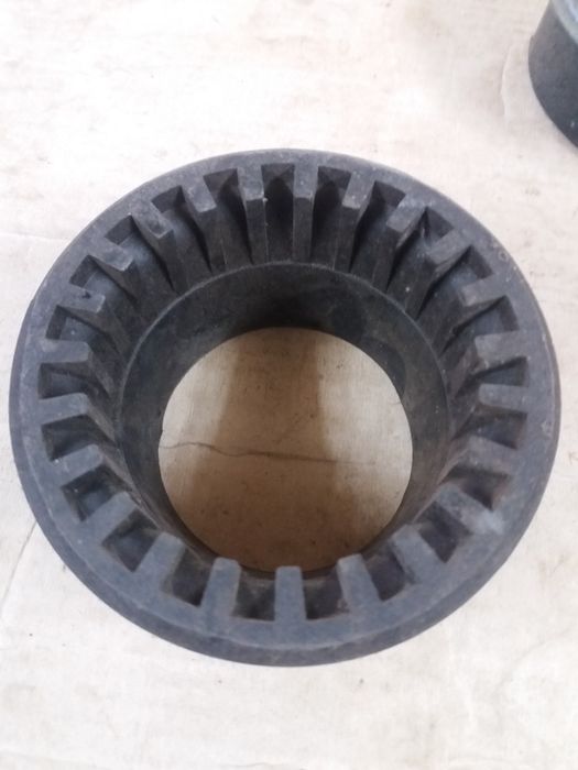 Нові проставки під пружину задні ВАЗ 2101-2107