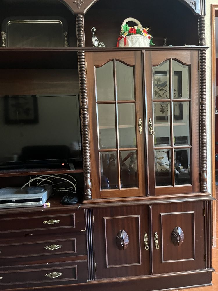 Móvel de sala antigo