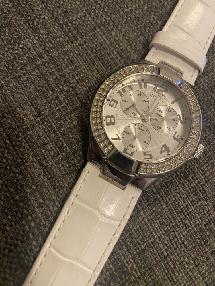 Relógio Guess nunca usado