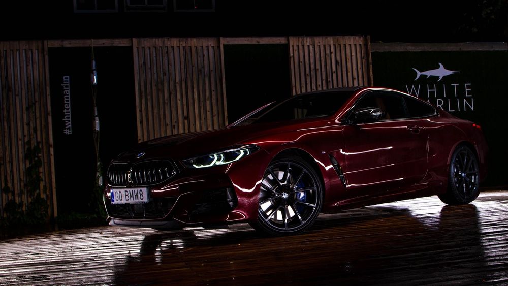 BMW Seria 8 Folia, BOWERS & Wilkins, Lasery