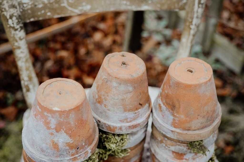 Stare piękne gliniane doniczki vintage boho 10 sztuk