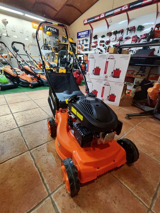 Газонокосилка бензиновая Tekhmann TLM-4179/41см/Днепр/3.2/Витрина