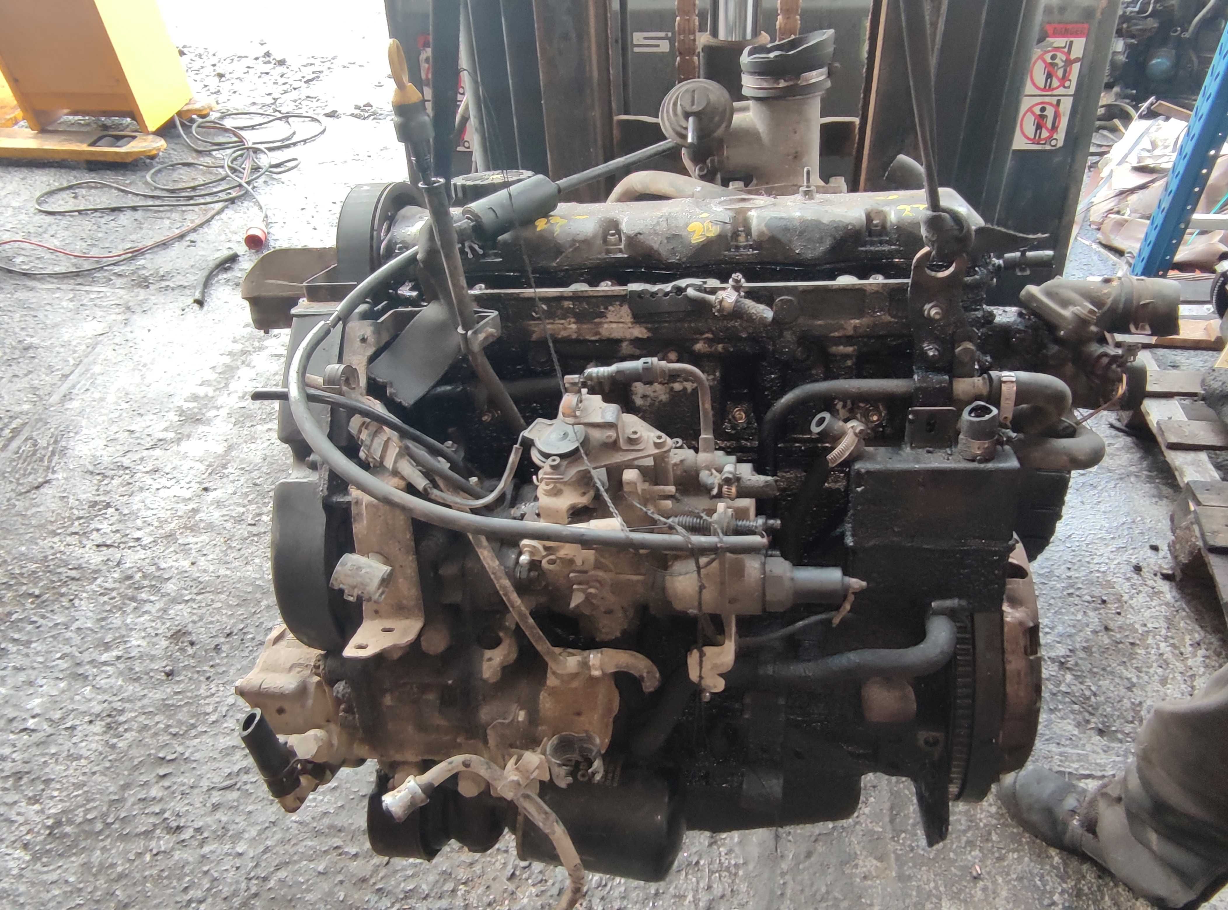 Silnik 2.5 D S8UW772 Renault Master II Opel Movano