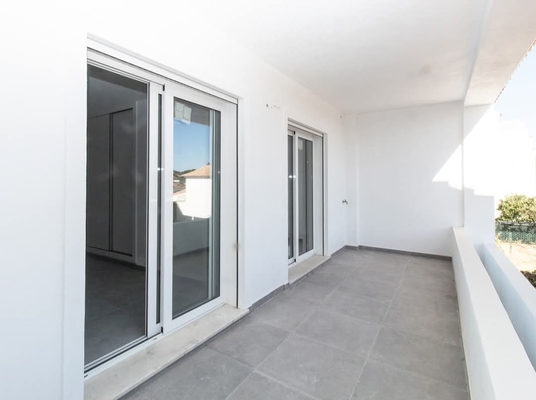 Moradia T3, Elegância, Conforto e Localização Privilegiada no Algarve