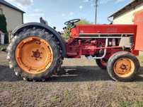 Ciągnik International 633-SA