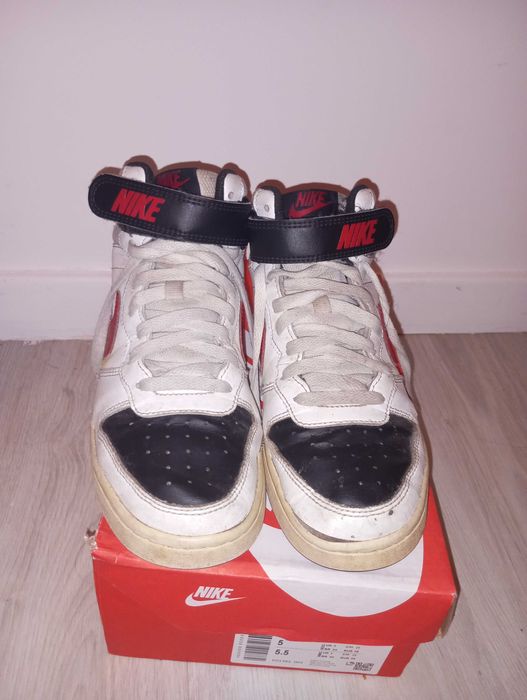 Tênis bota da Nike número 38