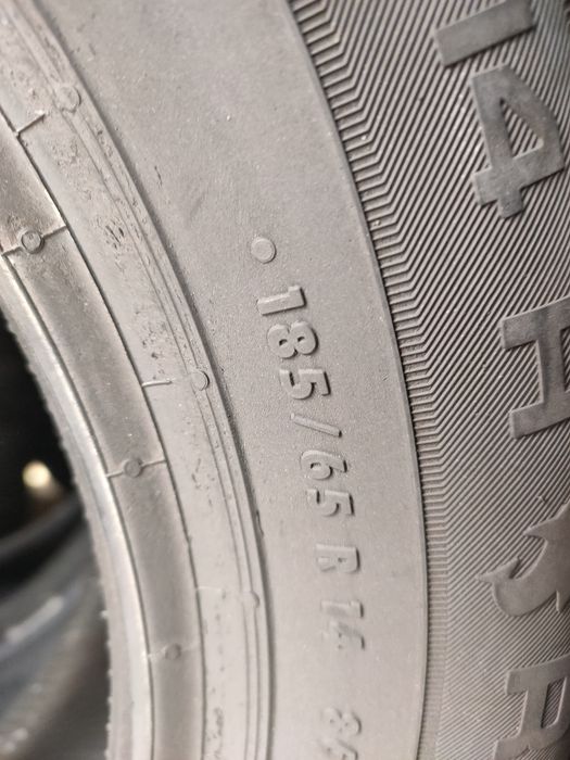 185/65r14 Uniroyal RainExpert 3 z 2015r około 7mm