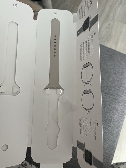 Apple Watch Series 8 45mm — Excelente estado + Caixa original
