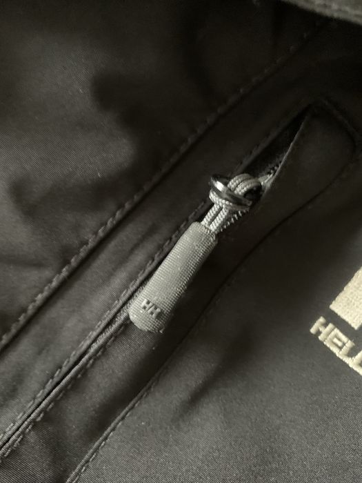 Meska kurtka Helly Hansen r.M, nowa