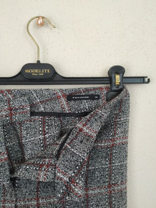 Calças Clássicas FERRACHE