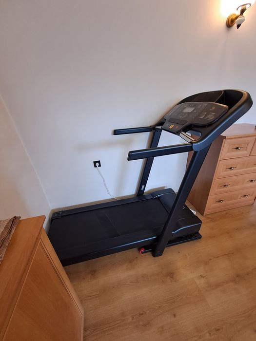 Bieżnia T540C stan idealny