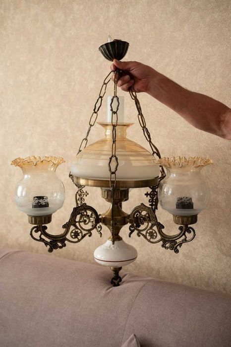 Вінтажна югославська люстра