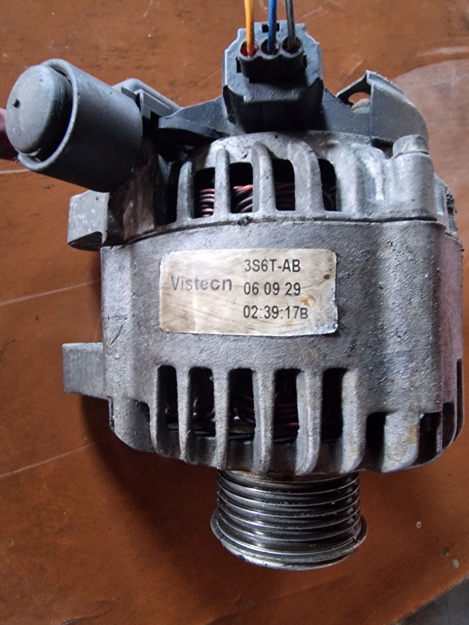 Alternator ford Fiesta 2003 1,4 tdci