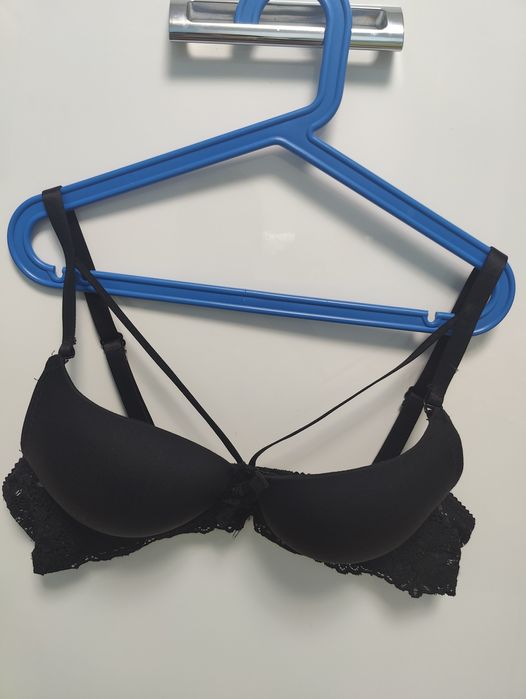 Ліф чорний пуш ап стрічки по декольте