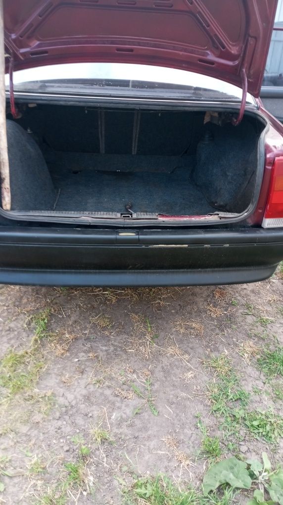 Продам Opel omega 2.0