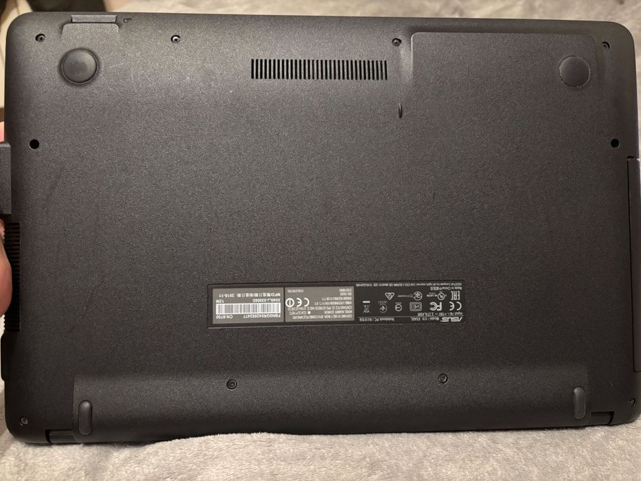 Вживаний ноутбук