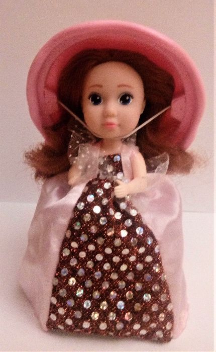 Laleczka-babeczka różowo-brazowa o zapachu czekolady