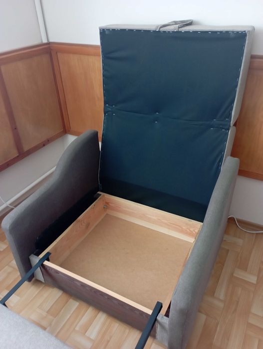 Fotel rozkładany z funkcją spania