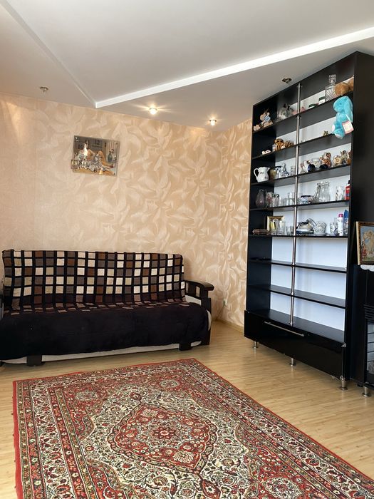 Продам 2х комнатную квартиру в кирпичном доме-АГВ - рядом море и парк