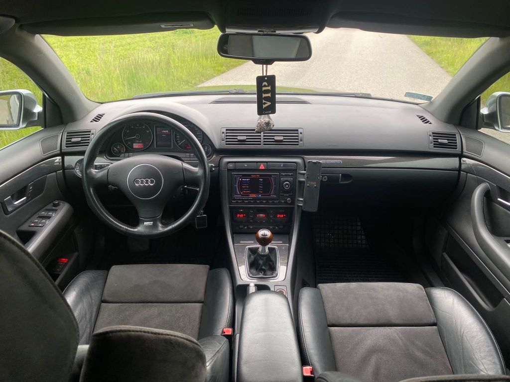 Audi S4 b6 avant 2004 4.2 MPI LPG