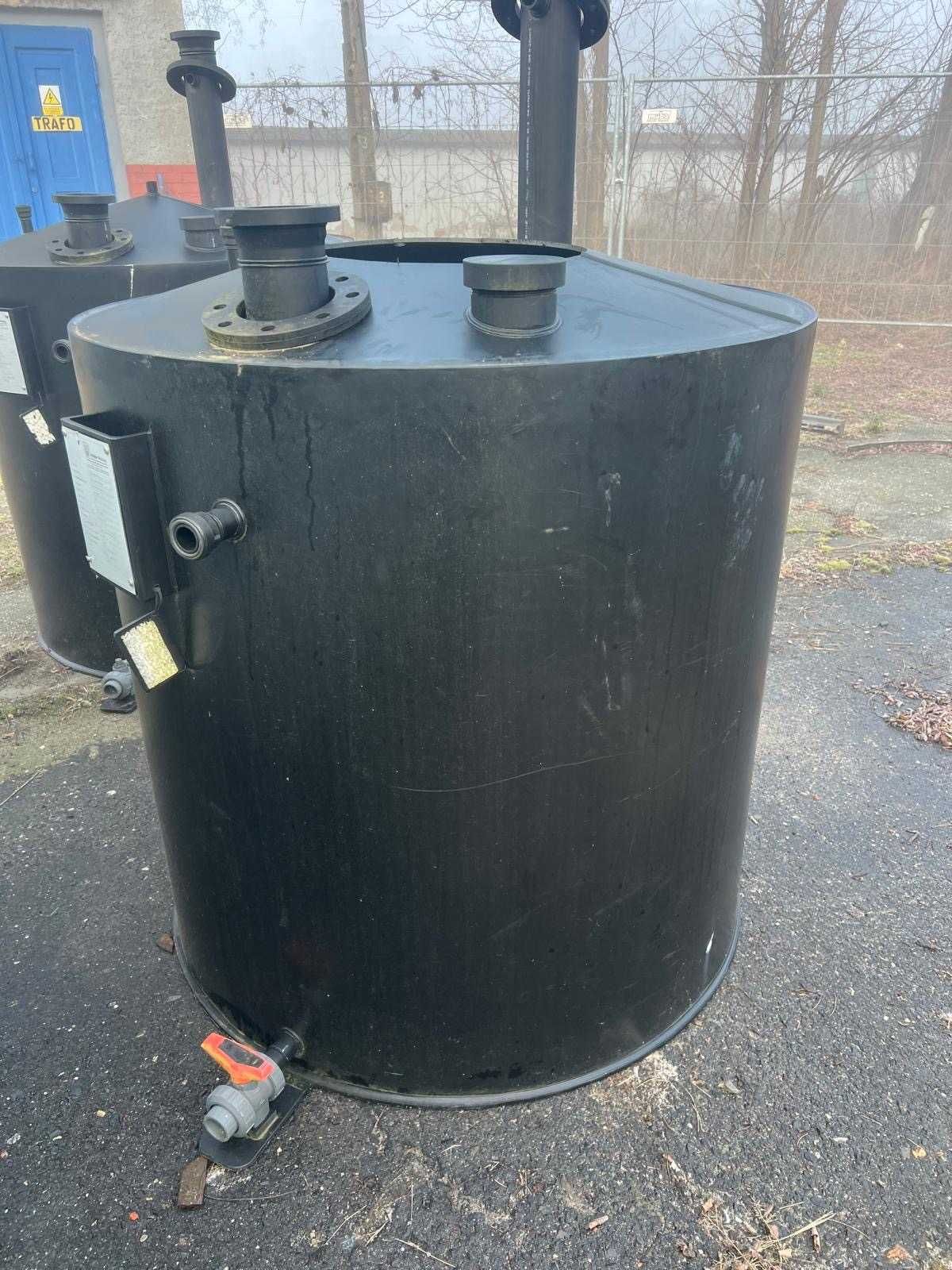 ZBIORNIK WEBER 1,13 m³ fi 1200x1200 zamknięcie hydrauliczne