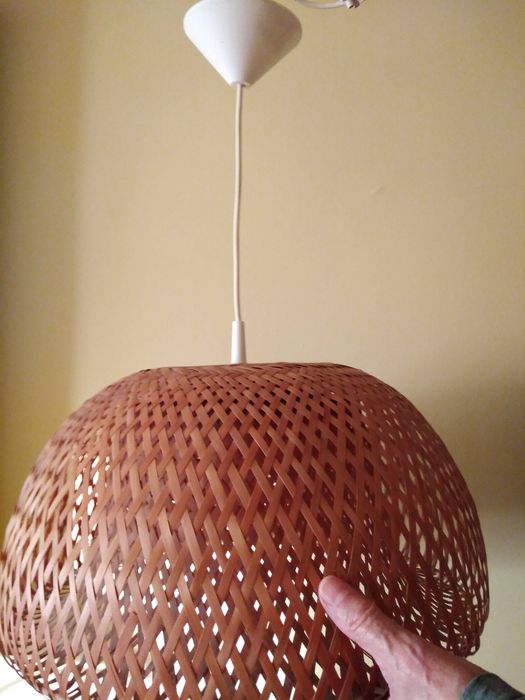 Abażur ratanowy, lampa stojąca lub do powieszenia
