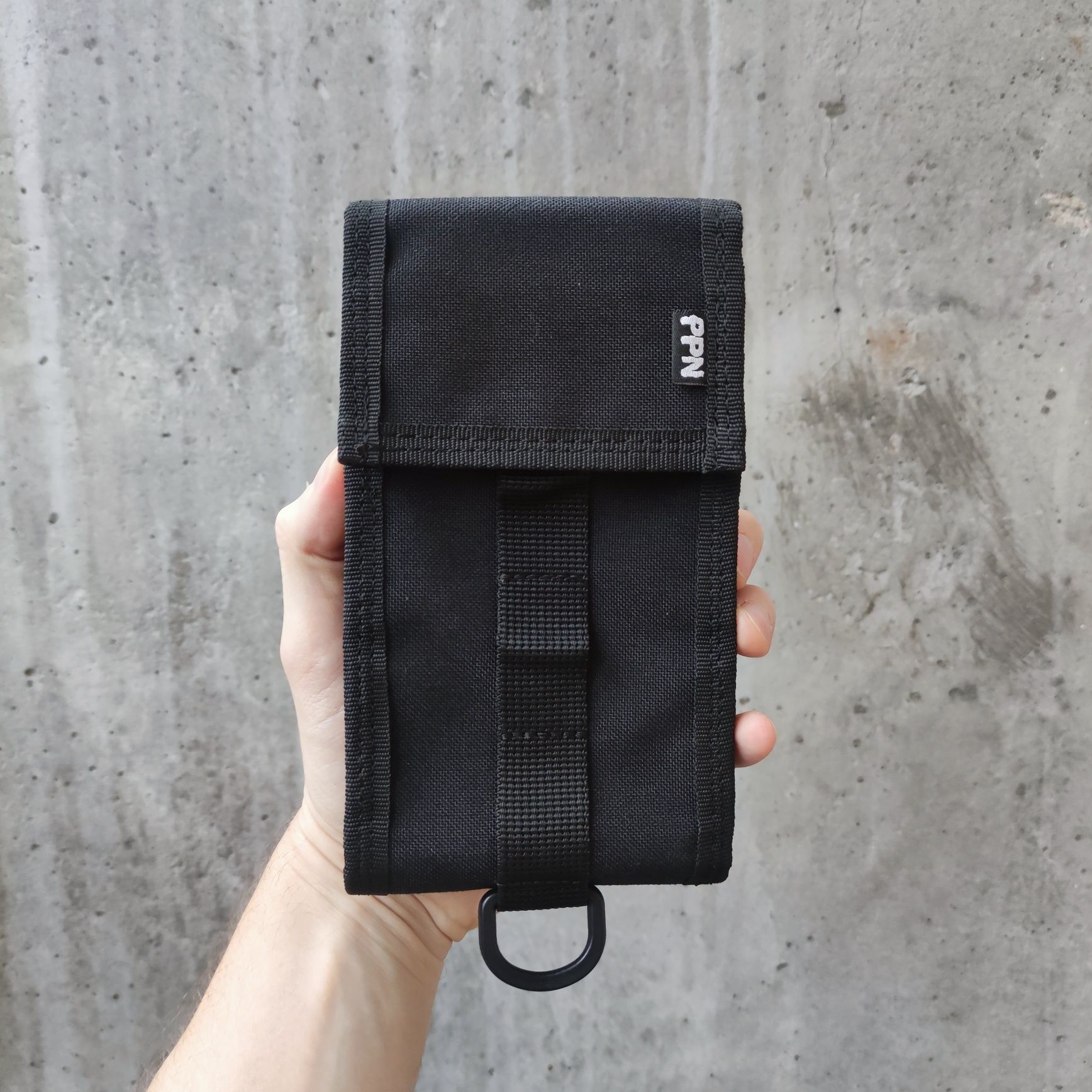 Підсумок для смартфону PPN Messenger Strap Case