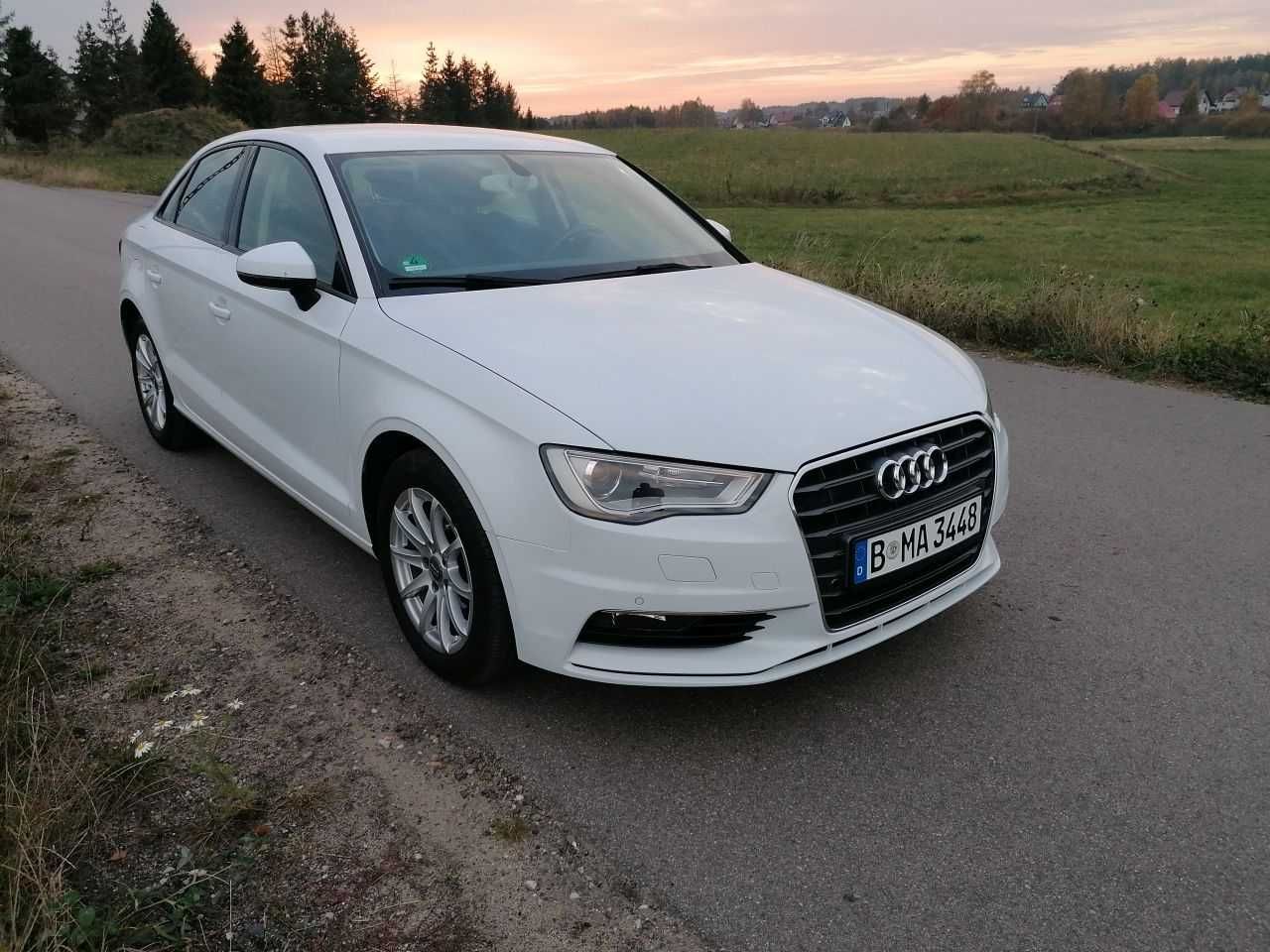 Audi A3 8V 2.0 TDI 150KM Sedan Biała Perła