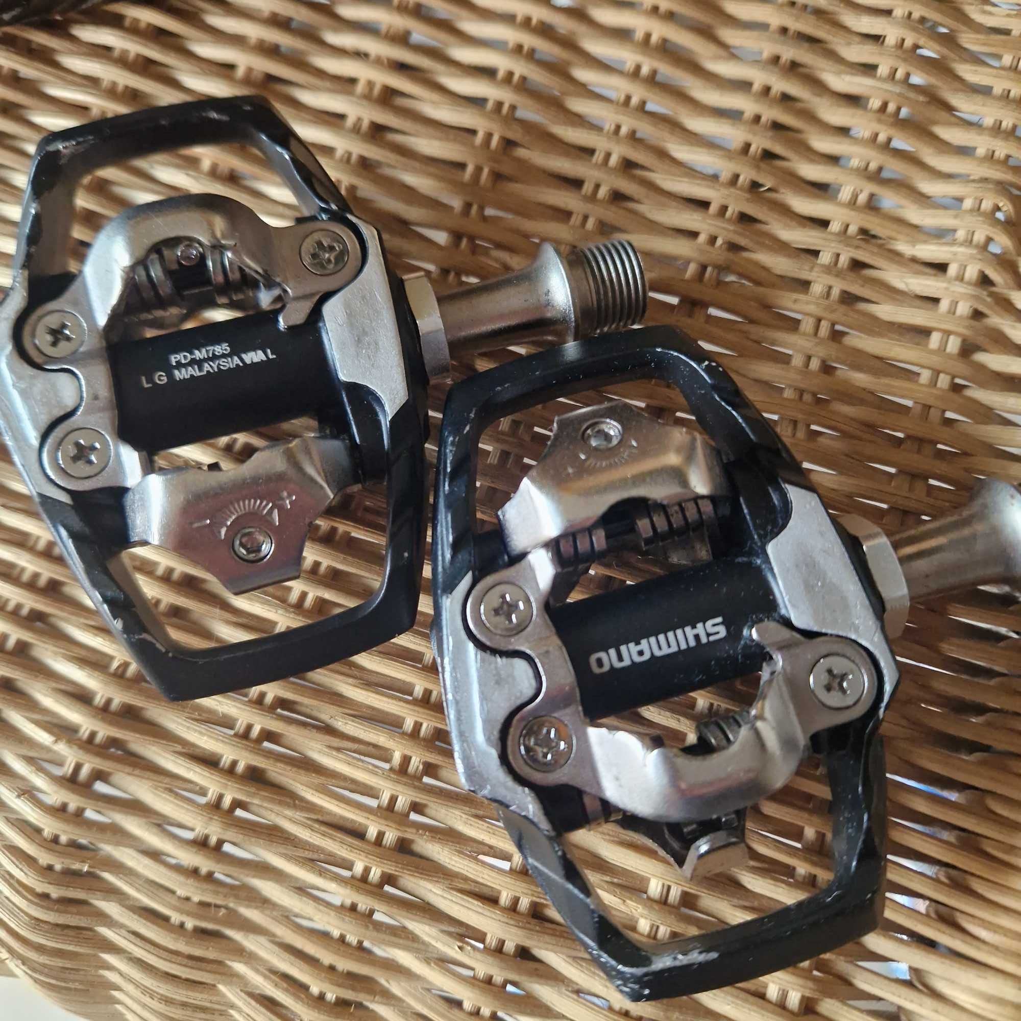Pedais Shimano Deore XT