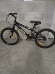 Vendo Bicicleta de Criança
