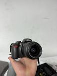 Nikon D3100 + kit lentes + carregador