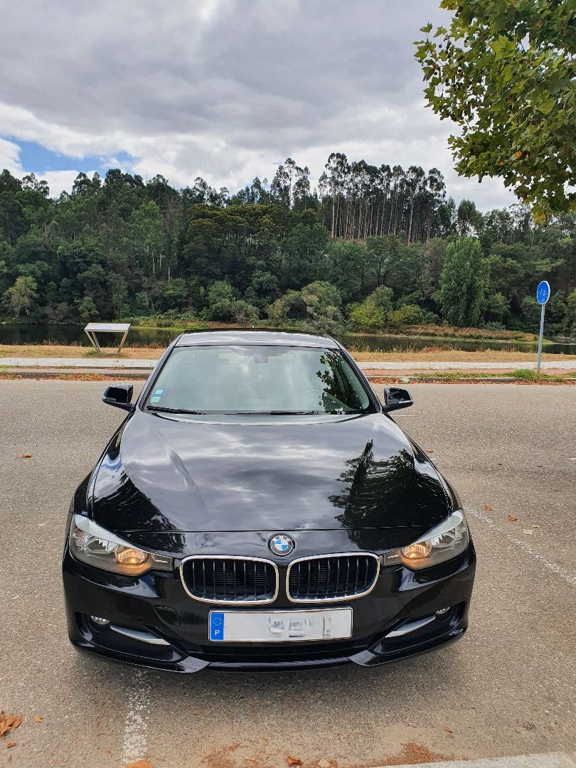 BMW 318d Sport - 2013