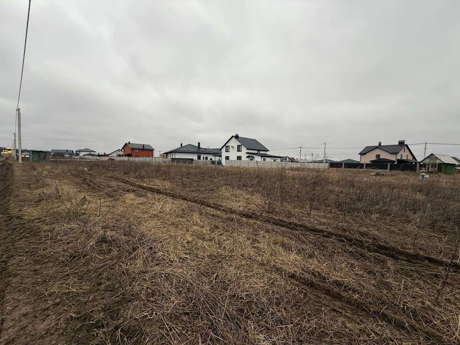 продам земельну ділянку в Шкуринцях