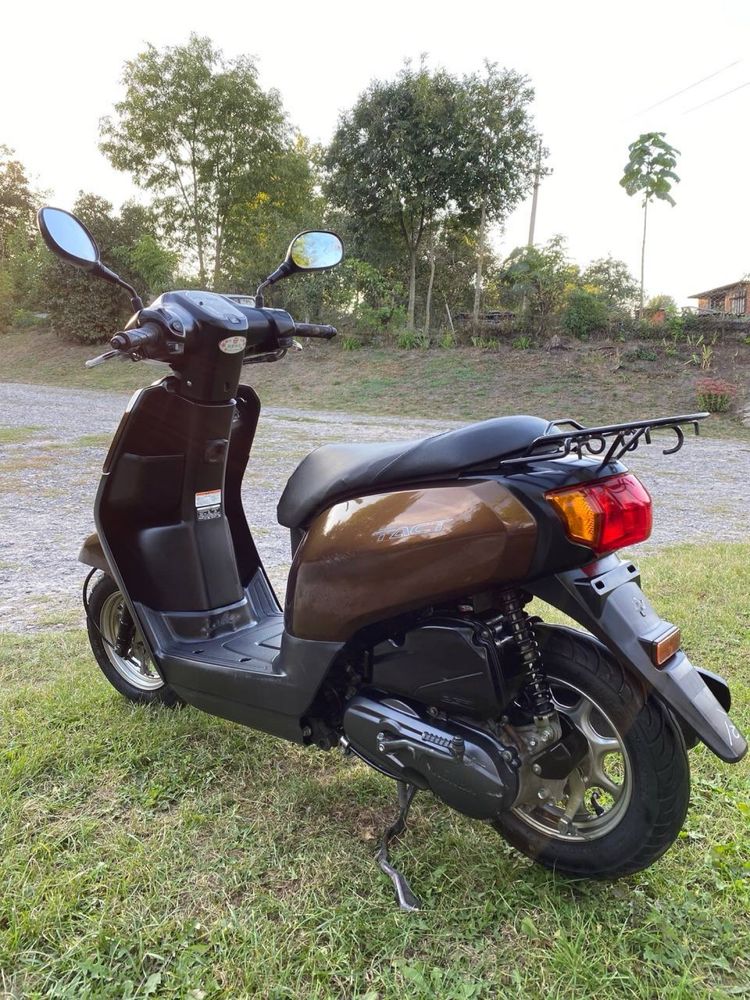 Honda tact 75 з японії скутер