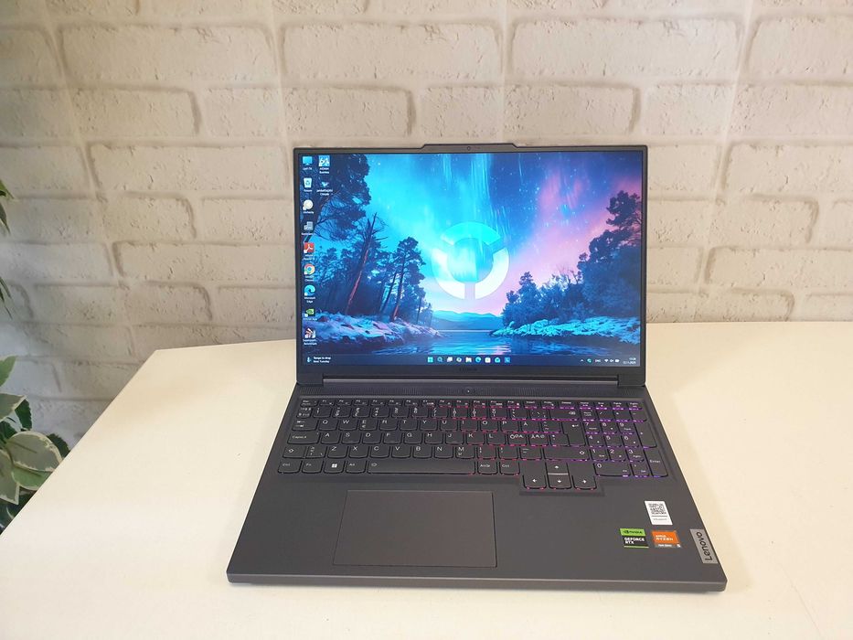 Игровой Монстр Lenovo Legion Slim 5∎Ryzen 5 7640HS∎144ГЦ∎IPS∎RTX 4060