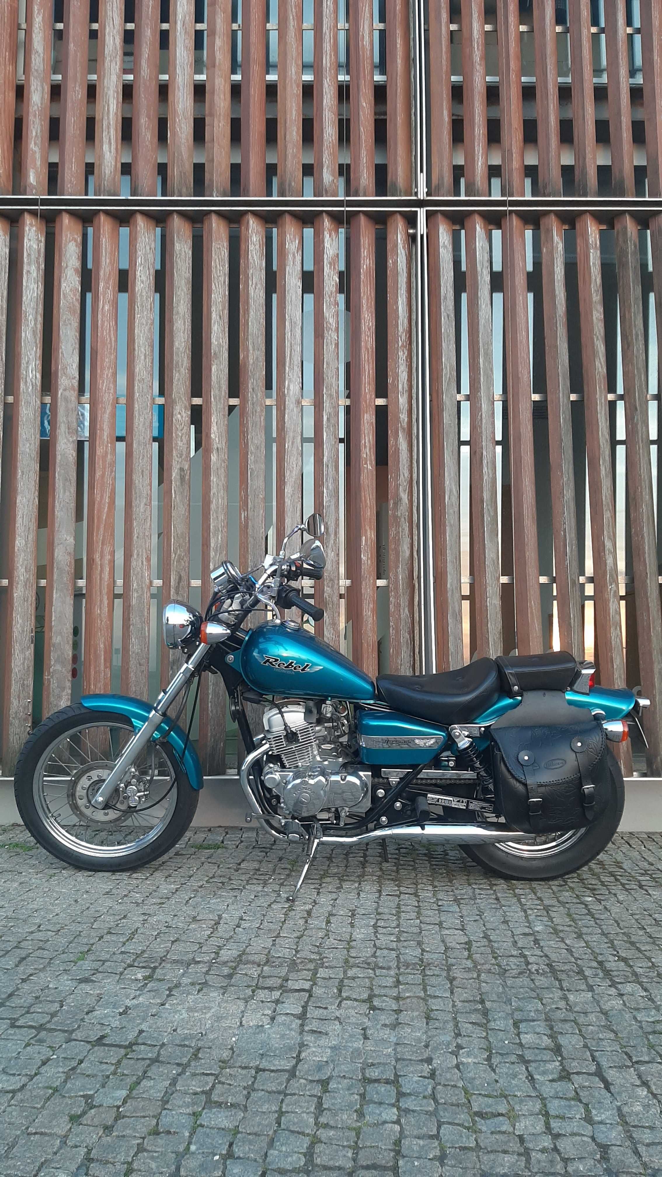 Honda CA rebel 125