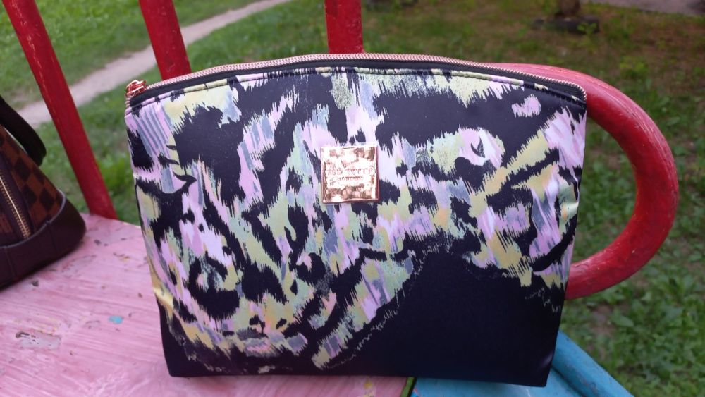 косметичка на замок,клатч,Ted Baker,абстракція, Англія