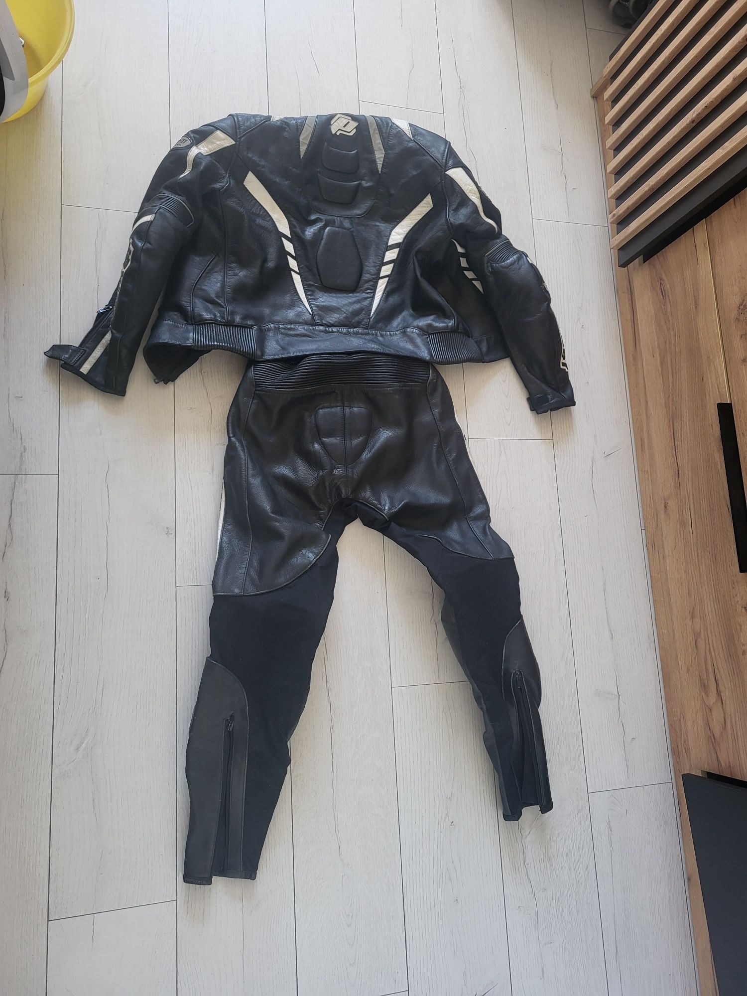 Odziez ochronna motocyklowa strój,  kask ,buty, rękawice!!