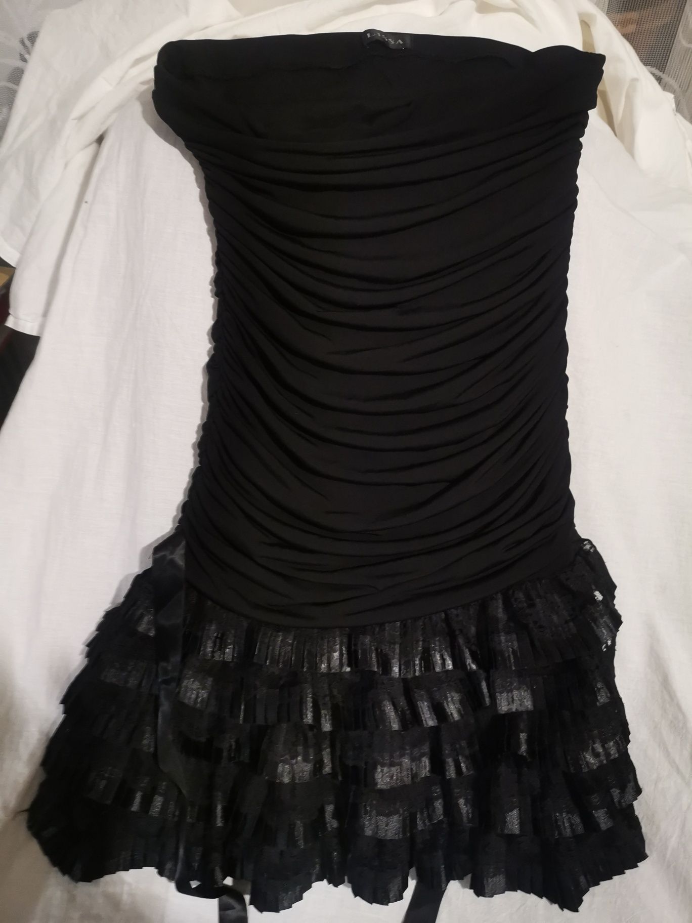 Sukienka czarna, krótka