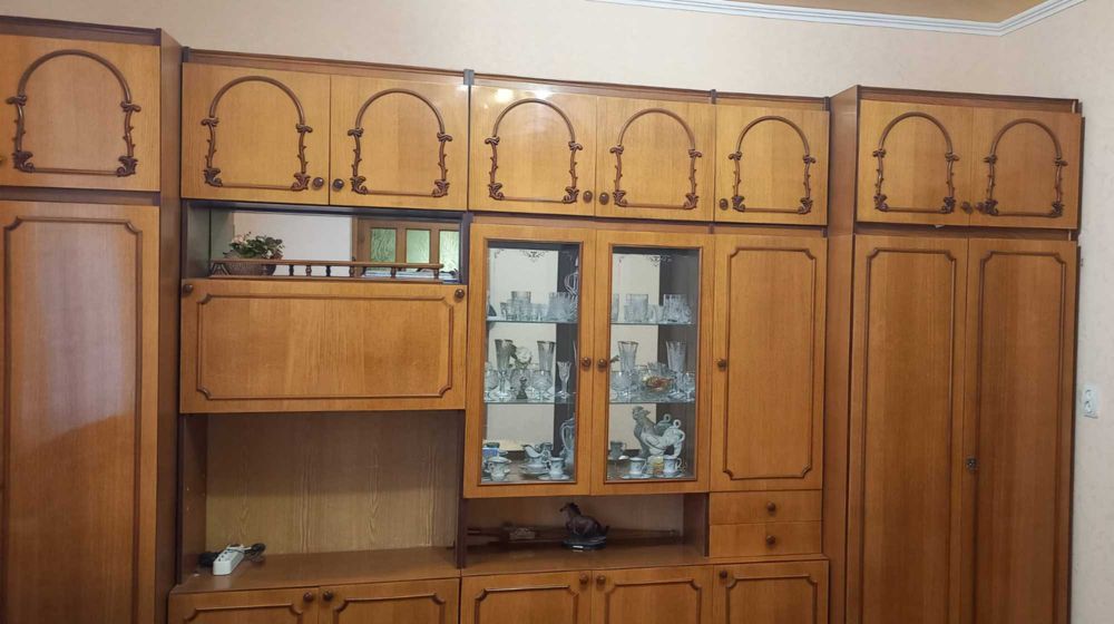 Меблі , Вітальня , Стінка