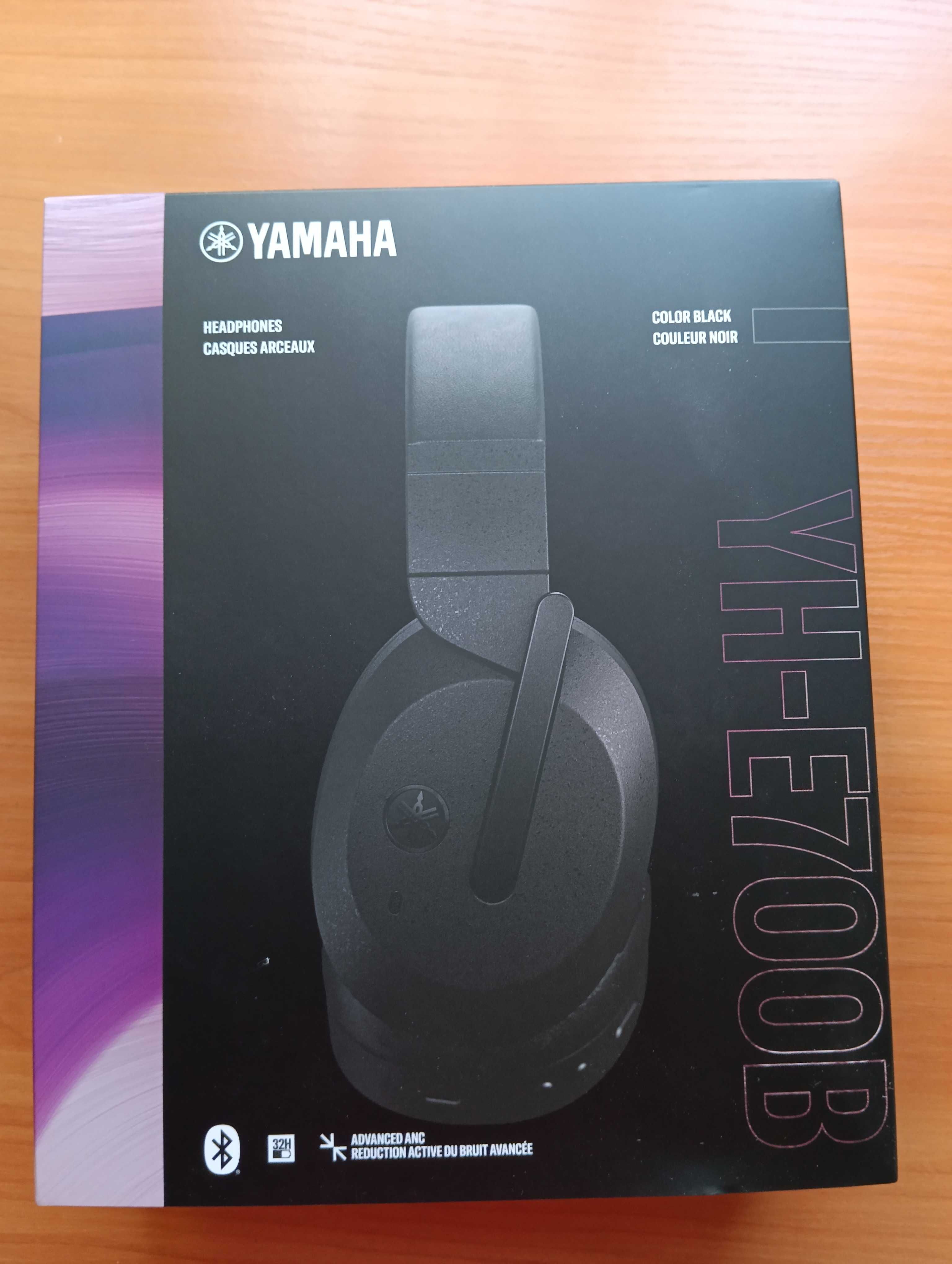 Бездротові bluetooth навушники Yamaha YH-E700B