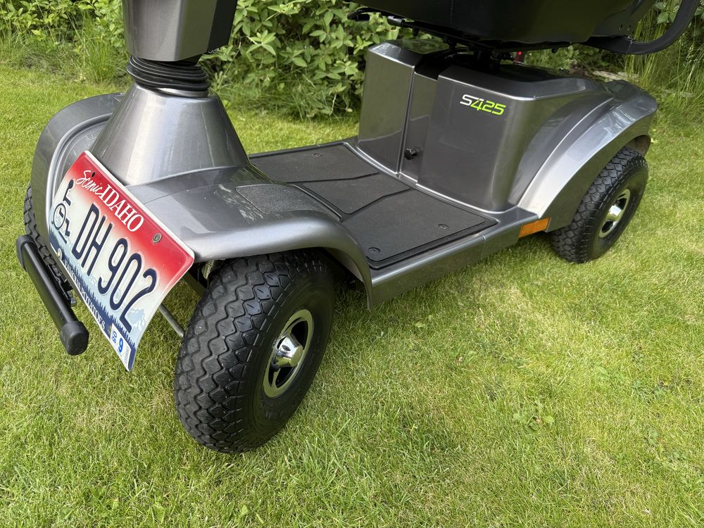 skuter elektryczny inwalidzki Sterling S425 ,2022r.12Km/h, dla seniora