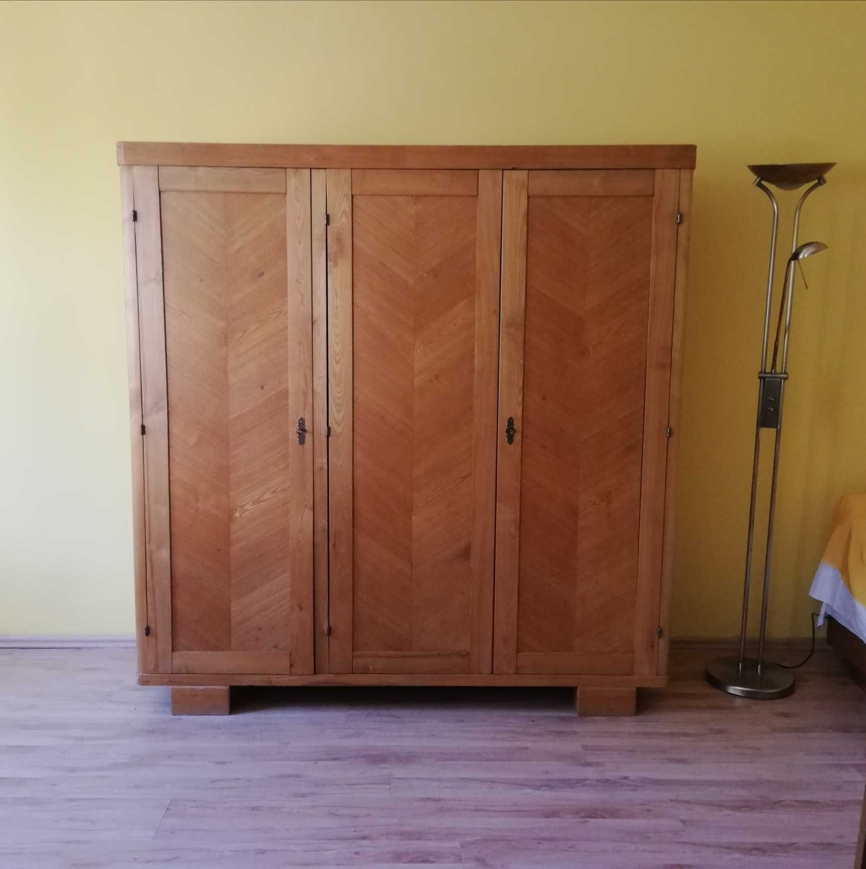 piękna zabytkowa szafa trzydrzwiowa drewniana jesion stan bdb pojemna