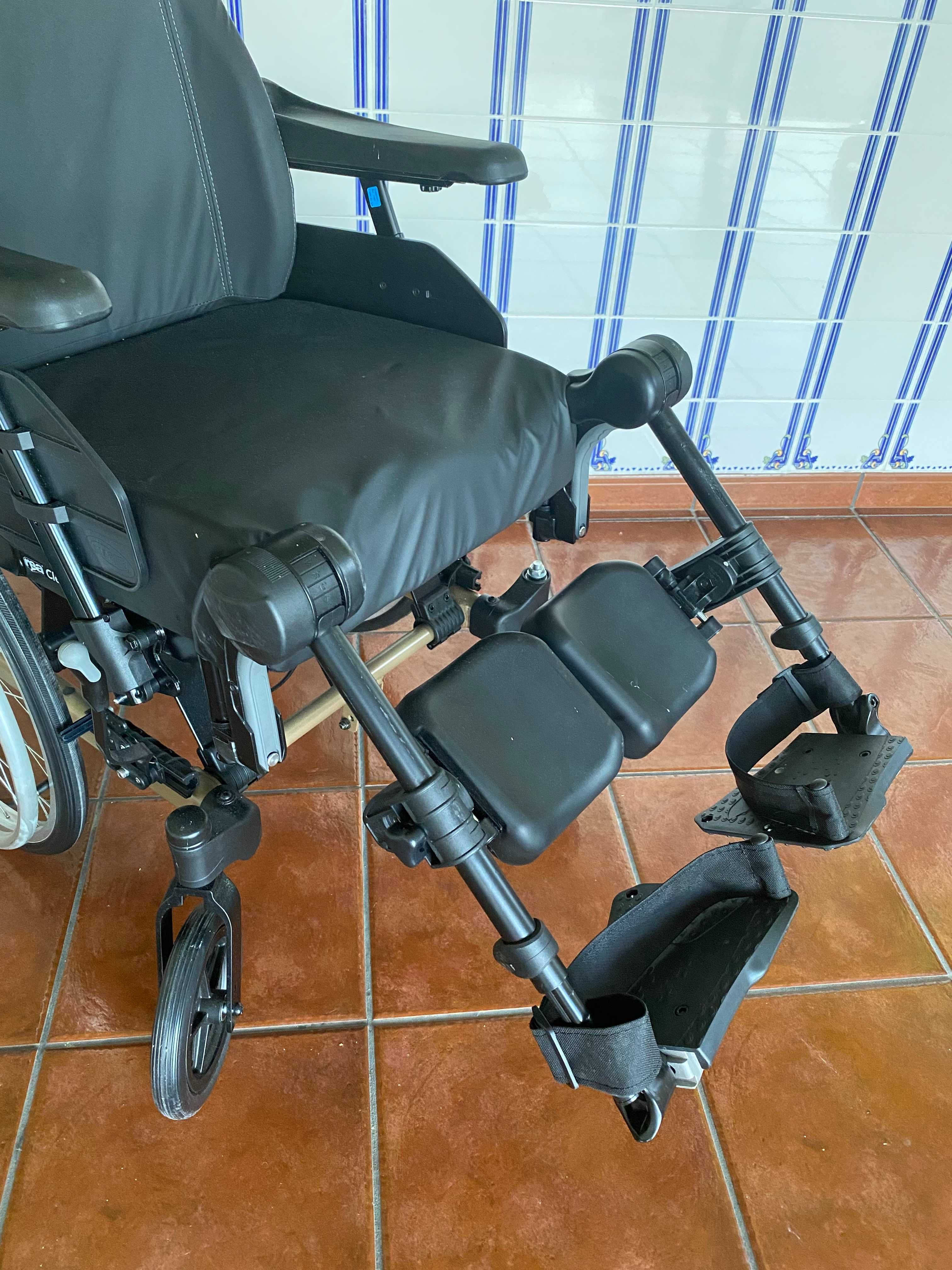 Cadeira de Rodas