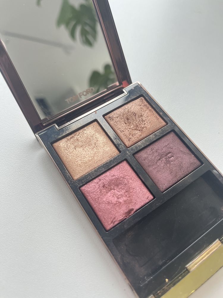 Тіні для повік Tom Ford 04# Honeymoon，Автентичний