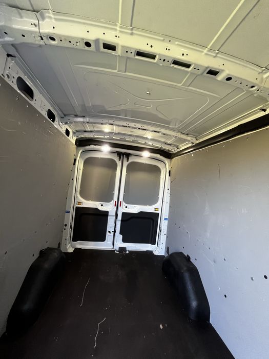 Ford Transit L2H3 2017r