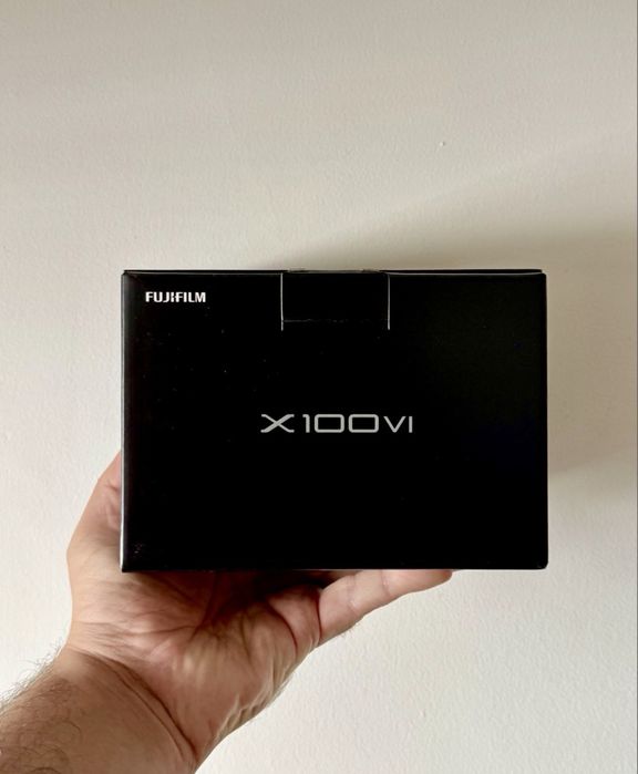 FUJIFILM X100VI | Black | Nova