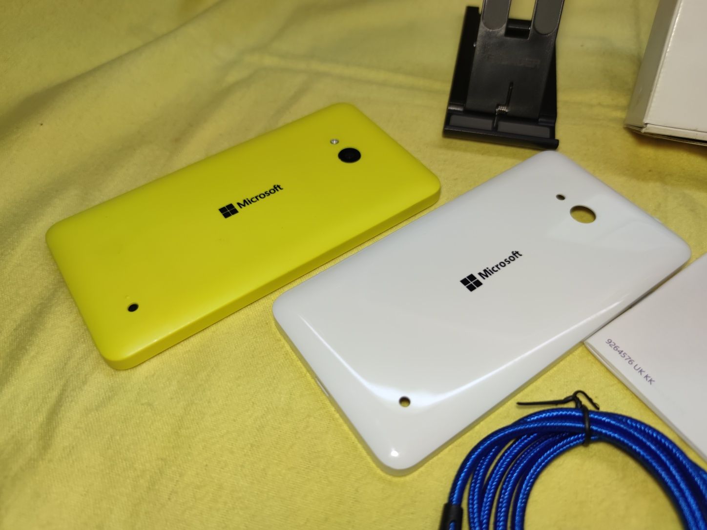 Смартфон Microsoft Lumia 640 Dual Sim + 3 крышки + Windows 10