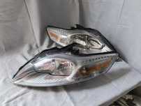 Lampa lewa i prawa Ford Mondeo MK4 IV Europa przód